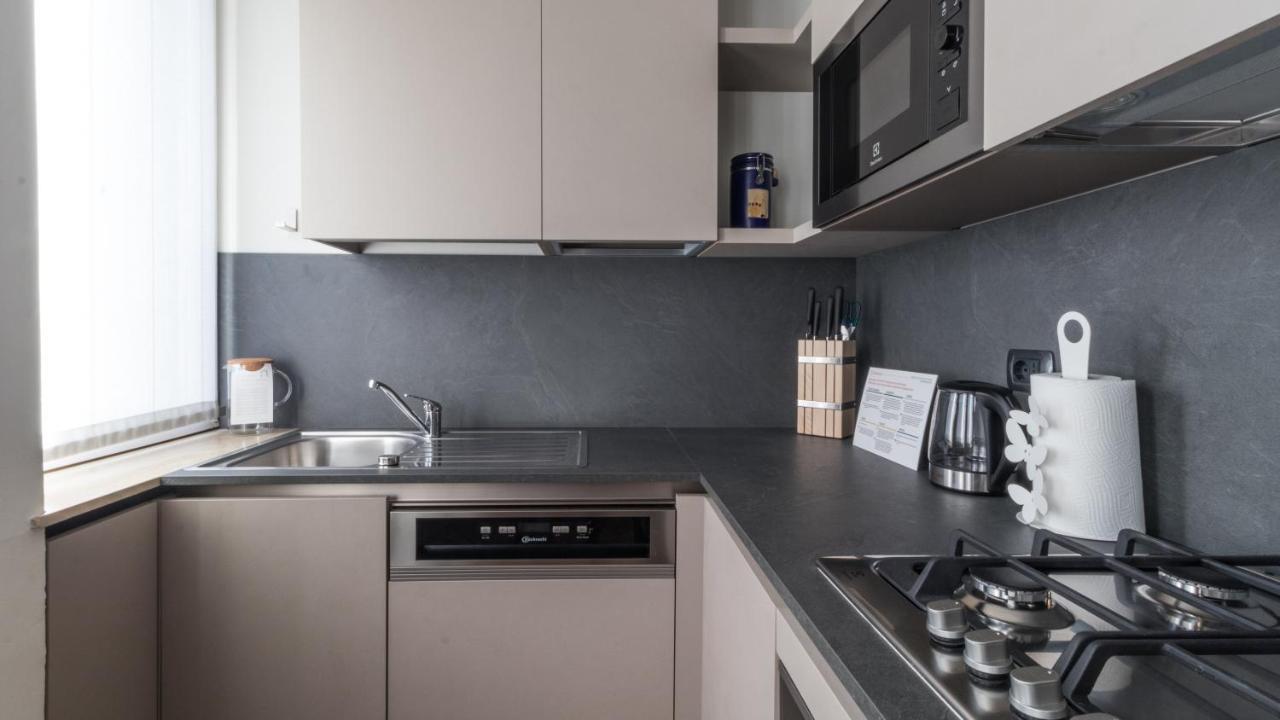 Italianway - Zara 63 Lägenhet Milano Exteriör bild